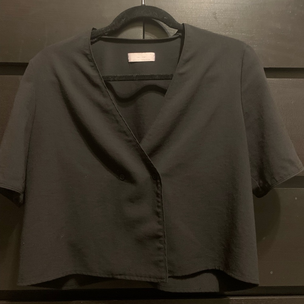 Oak & Fort Cropped Blazer style blouse